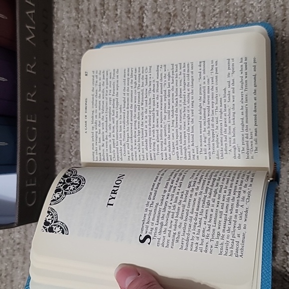 Game of Thrones Leather-bound - Picture 5 of 15